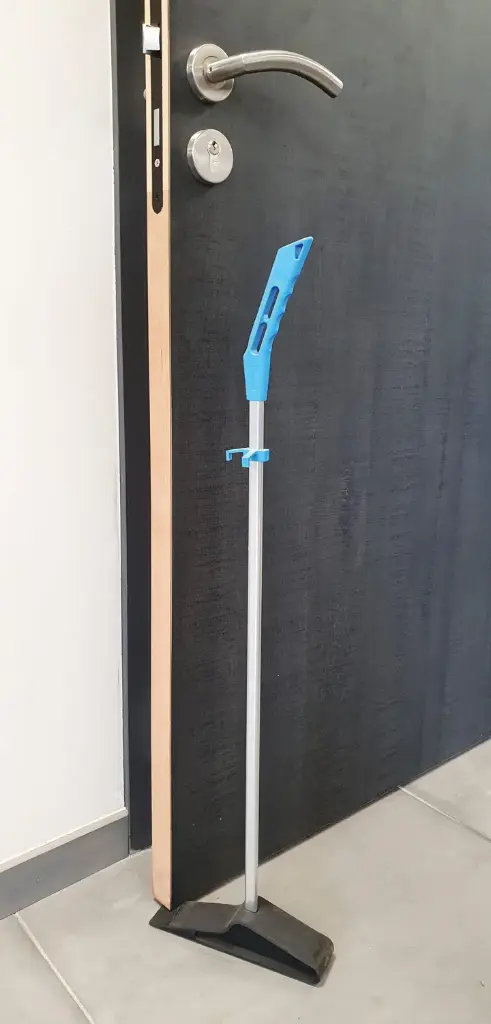 CALE PORTE AVEC MANCHE TAMPEL